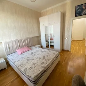 In Baku 120.0 m² apartment is for rent - Image 2