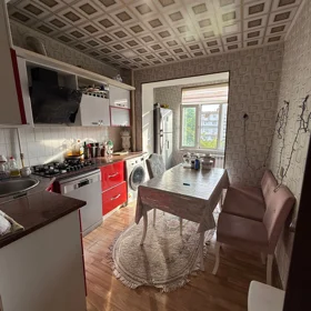 In Baku 60.0 m² apartment is for sale - Image 10