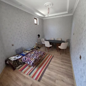 In Baku 40.0 m² house with 2.0 rooms is for sale - Image 5