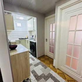 In Baku 40.0 m² apartment is for sale - Image 3