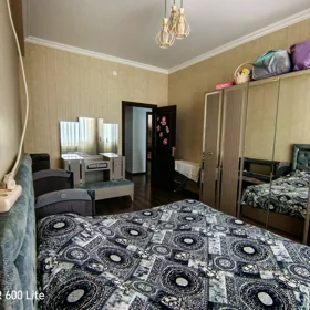 In Suraxanı rayonu 74.0 m² apartment is for sale - Image 2
