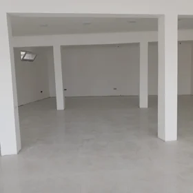 In Xəzər rayonu 120.0 m² commercial is for rent - Image 3