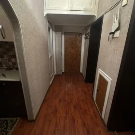 In Baku 70.0 m² apartment is for rent - Image 9