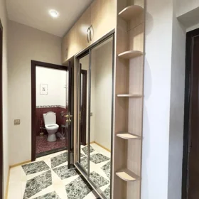 In Baku 80.0 m² apartment is for sale - Image 10