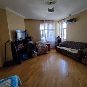 In Baku 50.0 m² apartment is for rent - Image 2
