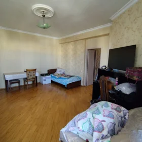 In Baku 50.0 m² apartment is for rent - Image 3