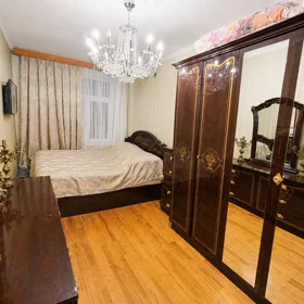 In Baku 70.0 m² apartment is for sale - Image 4