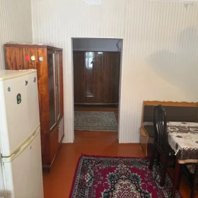 In Baku 28.0 m² house with 1.0 rooms is for rent - Image 3