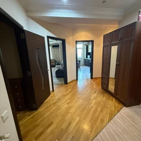 In Baku 75.0 m² apartment is for rent - Image 9