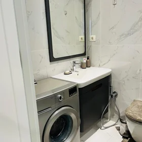 In Baku 50.0 m² apartment is for sale - Image 10