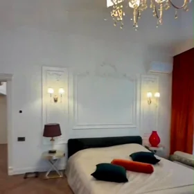 In Baku 165.0 m² apartment is for rent - Image 4