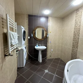 In Baku 118.0 m² apartment is for sale - Image 5