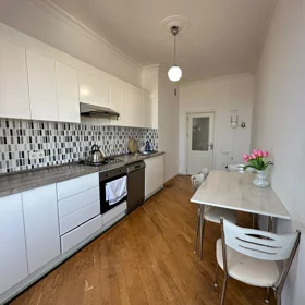 In Baku 118.0 m² apartment is for sale - Image 8