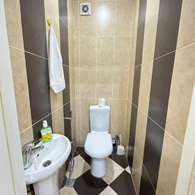 In Baku 118.0 m² apartment is for sale - Image 10