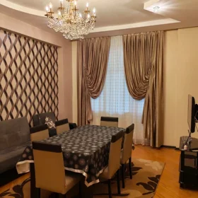 In Baku 75.0 m² apartment is for rent - Image 3