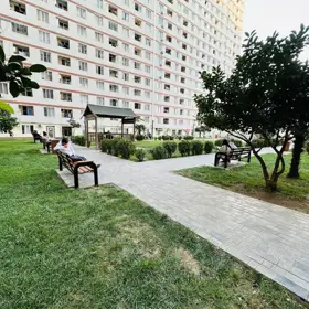 In Baku 135.0 m² apartment is for sale - Image 3