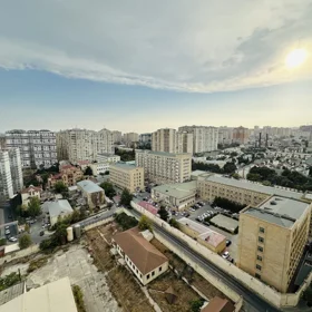 In Baku 135.0 m² apartment is for sale - Image 4