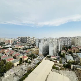 In Baku 135.0 m² apartment is for sale - Image 5
