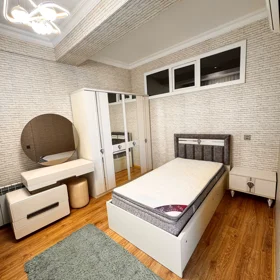 In Baku 65.0 m² apartment is for rent - Image 3