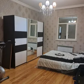 In Binəqədi rayonu 300.0 m² house with 9.0 rooms is for rent - Image 6