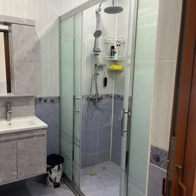 In Baku 95.0 m² apartment is for sale - Image 2