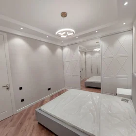 In Baku 105.0 m² apartment is for sale - Image 10