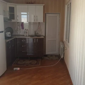 In Baku 65.0 m² house with 2.0 rooms is for rent - Image 3