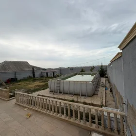 In Baku 600.0 m² house with 9.0 rooms is for rent - Image 9