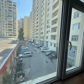 In Baku 80.0 m² apartment is for sale - Image 3