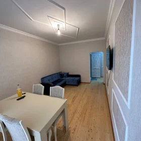 In Baku 70.0 m² apartment is for rent - Image 3