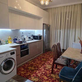 Baku-da 90.0 m2 mənzil kirayə verilir - Şəkil 3