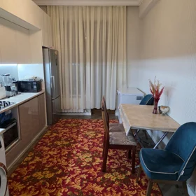 Baku-da 90.0 m2 mənzil kirayə verilir - Şəkil 5