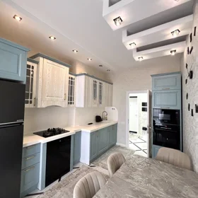 Baku-da 70.0 m2 mənzil kirayə verilir - Şəkil 2