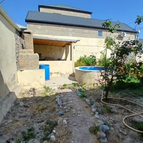 In nan 120.0 m² house with 4.0 rooms is for sale - Image 4
