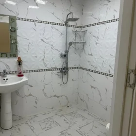 In Baku 90.0 m² apartment is for sale - Image 6