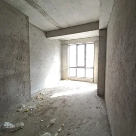 In Baku 131.0 m² apartment is for sale - Image 5