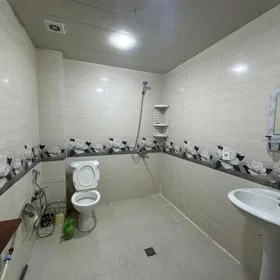 In Baku 73.0 m² apartment is for rent - Image 9