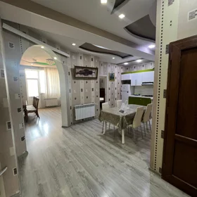 In Baku 92.0 m² apartment is for rent - Image 7