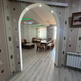 In Baku 92.0 m² apartment is for rent - Image 10