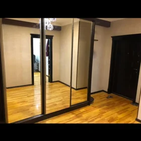 In Baku 115.0 m² apartment is for sale - Image 10