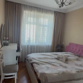 In Baku 80.0 m² apartment is for sale - Image 6