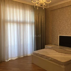 In Baku 70.0 m² apartment is for rent - Image 7
