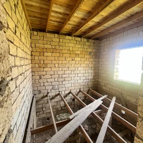 In nan 120.0 m² house with 4.0 rooms is for sale - Image 10