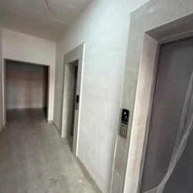 In Sumgayit 58.0 m² apartment is for sale - Image 2