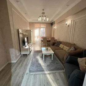 In Baku 81.0 m² apartment is for sale - Image 3