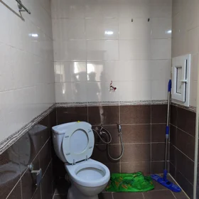 In Baku 60.0 m² apartment is for rent - Image 2