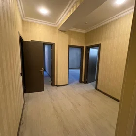 In Baku 75.0 m² apartment is for rent - Image 10