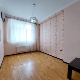 In Baku 65.0 m² apartment is for rent - Image 10