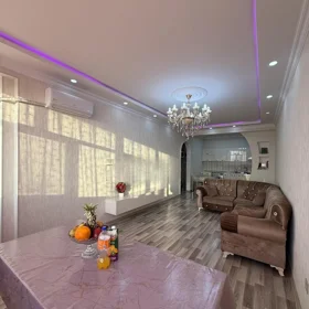 In Baku 96.0 m² apartment is for sale - Image 3