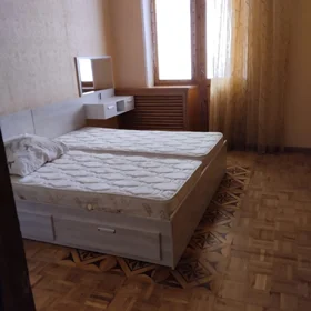 In Baku 100.0 m² apartment is for rent - Image 3